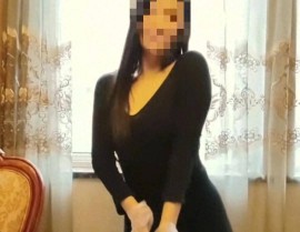 央媒怒批“嫂子揉面”！拍擦边视频是侮辱女性网友：女人有自由—怂恿是什么意思